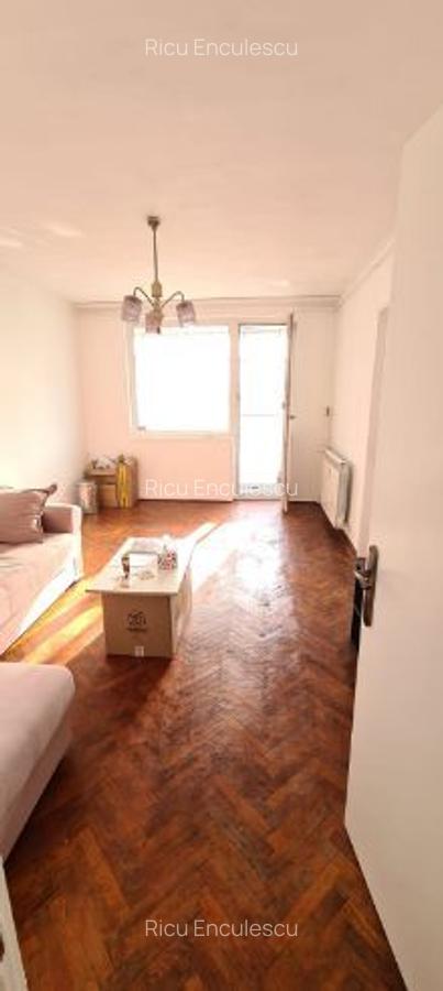 Vand apartament 2 camere - 9