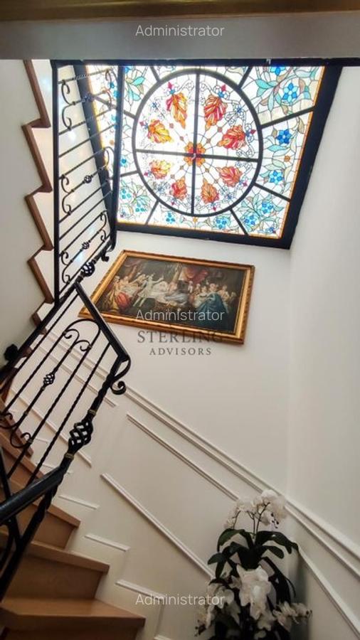 Vila restaurata in cel mai mic detaliu - zona centrala - 28