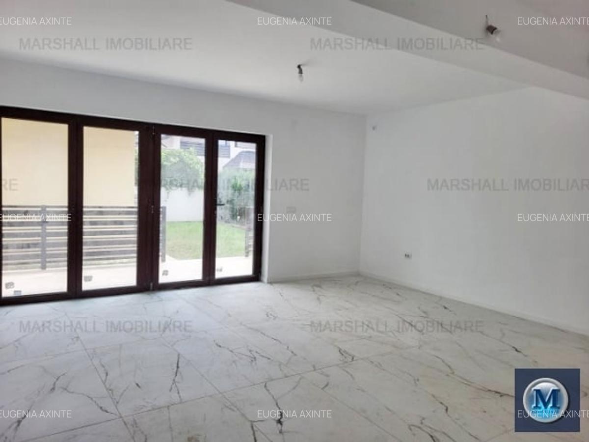 Casă cu 5 camere în Strejnicu - 3