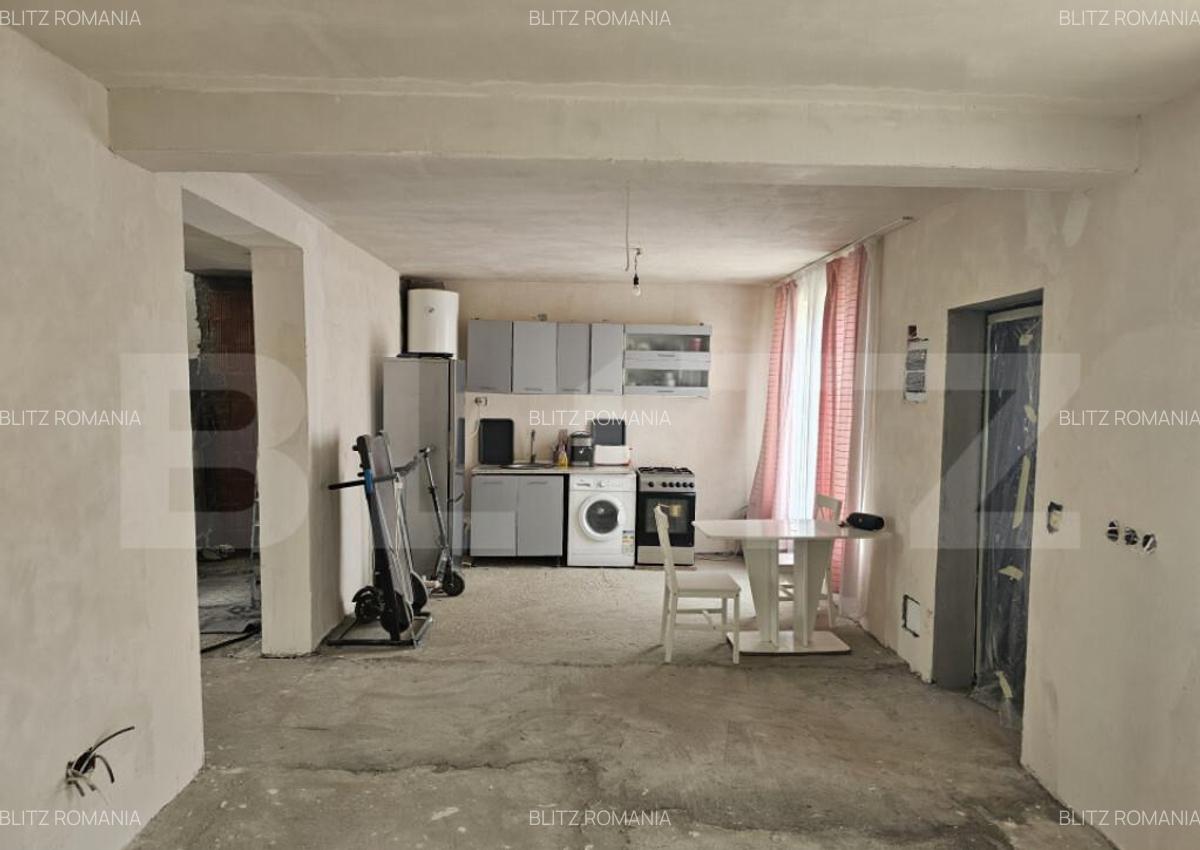 Casa la rosu/semifinisata, P + E, 140 mp utili, 300 mp teren - 3