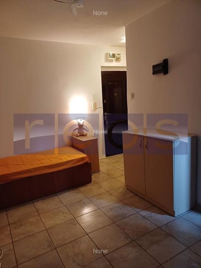 VANZARE GARSONIERA | SEMIDECOMANDATA | ZONA 1 DECEMBRIE 1918 - 3