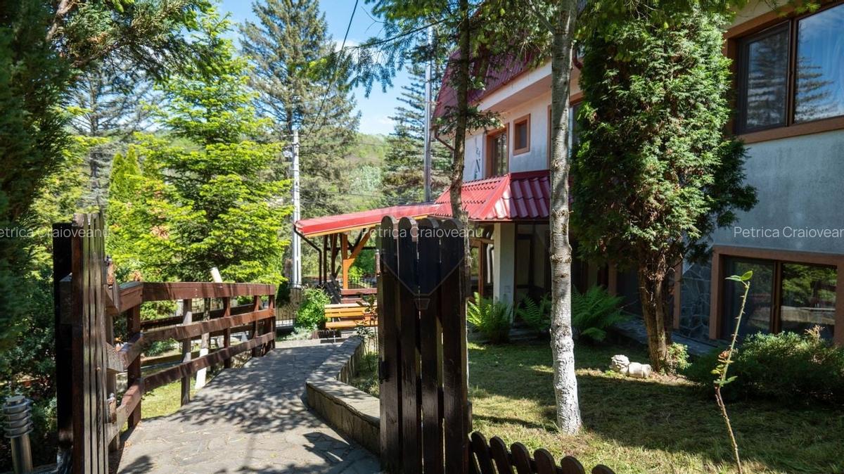 Oferta - vanzare pensiune 10 camere si casa de vacanta, Slanic Prahova - 41