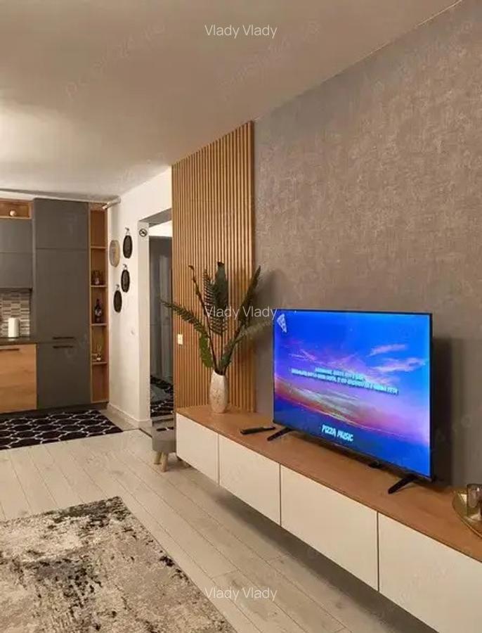 Apartament Coresi Shopping Resort - 6
