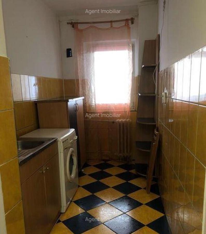 Tineretului timpuri noi baladei etaj 2 - 8