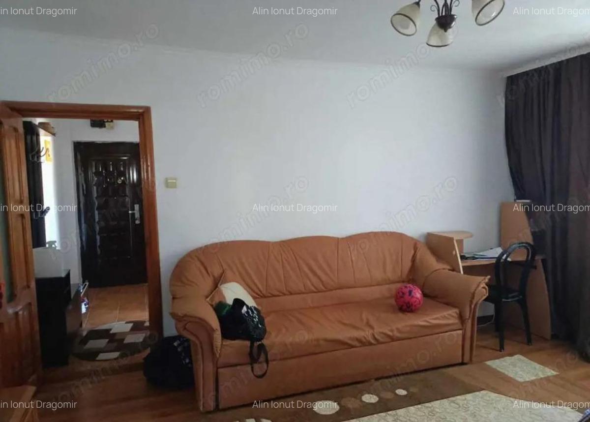 Apartament 2 camera / 60 mp / zona Poarta 6 / centrala pe gaz / aer condi?ionat - 3