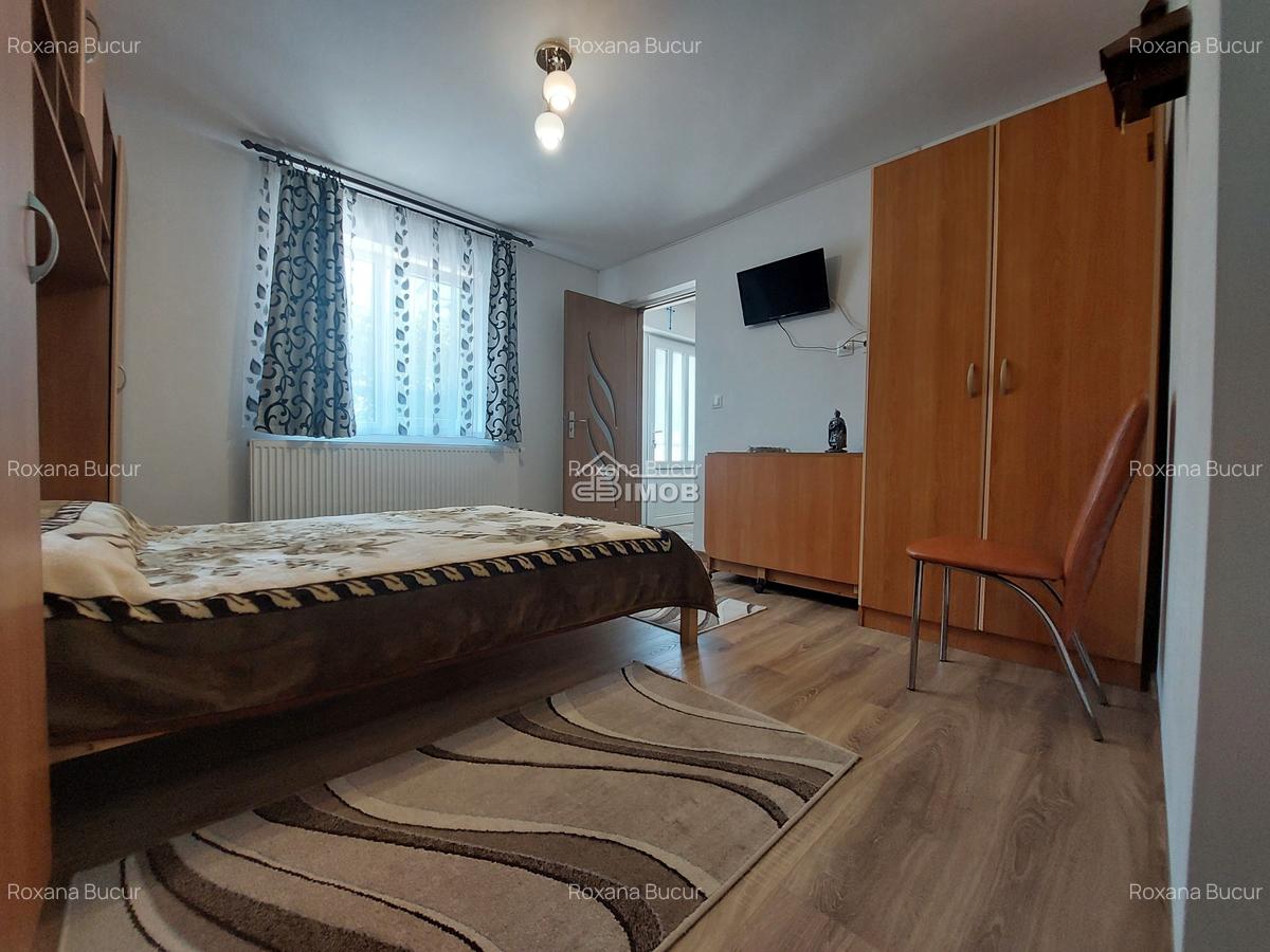 Casă cu 3 camere în Comișani - 6
