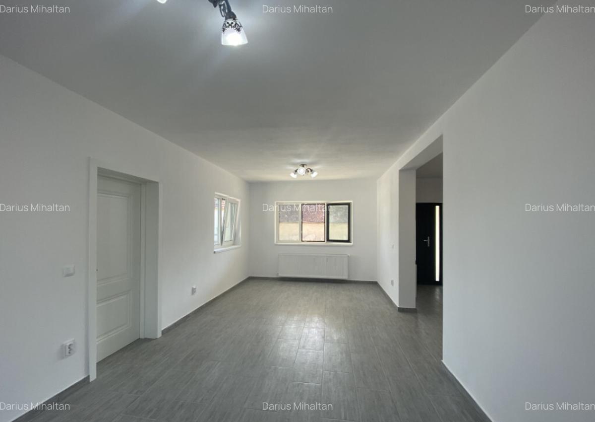 Casa noua Sacel 142 mp, teren 2000 mp, priveliste munti si a - 11