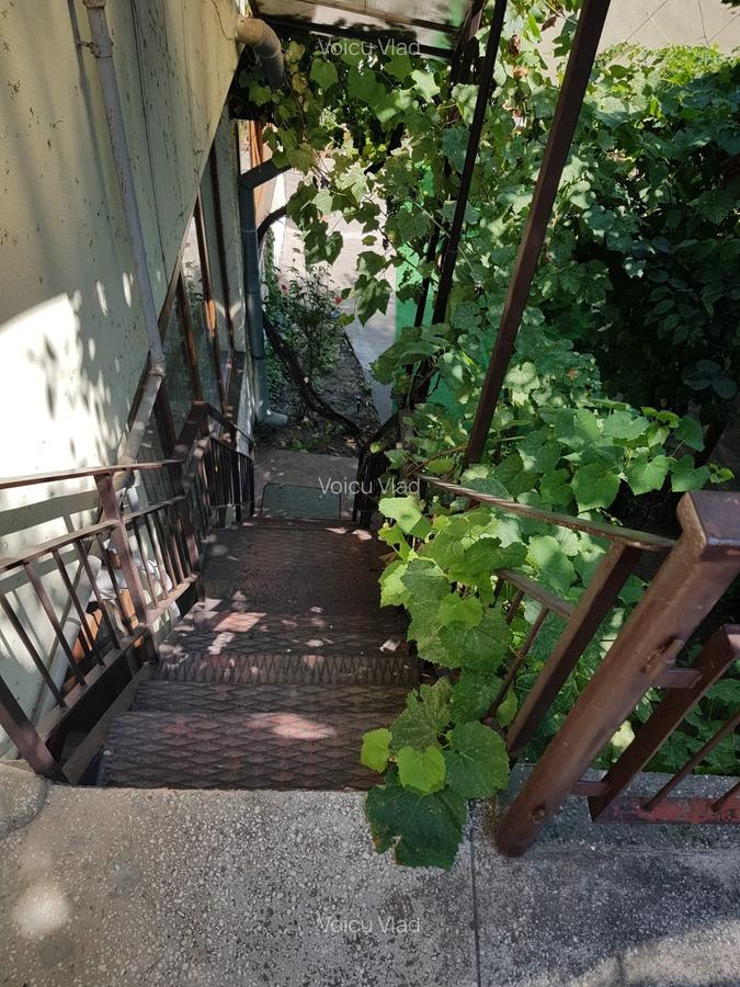 .DOMENII,2 CAMERE IN VILA,MOBILATE,TERASA,CURTE,CENTRLA PROPRIE.580 EURO - 9