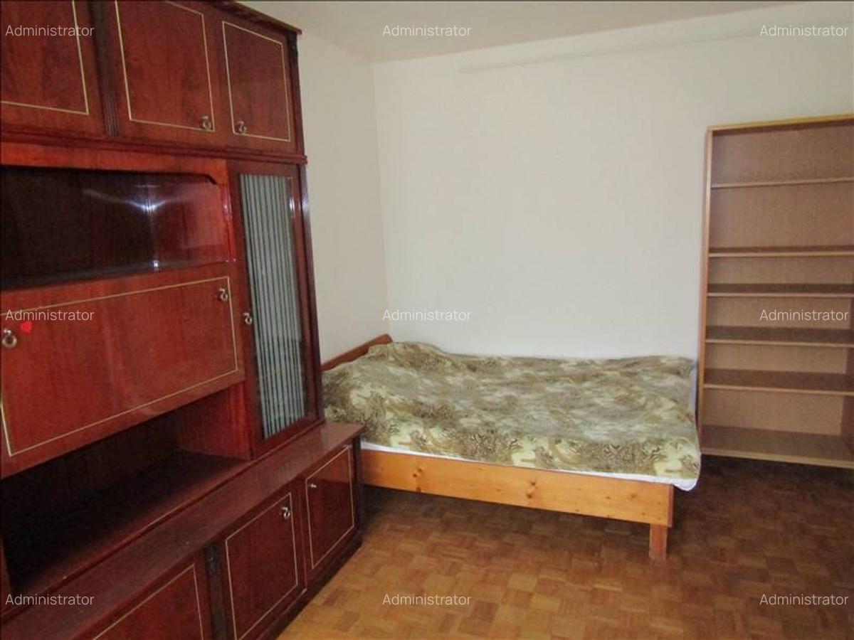 Apartament zona CEDONIA- str. Luptei - 3