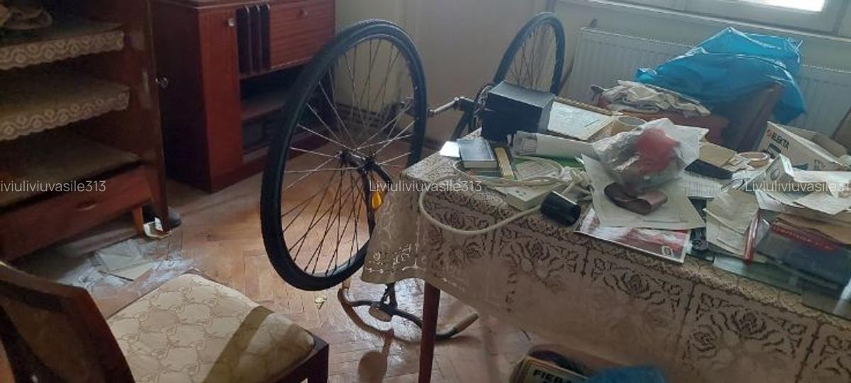 Vând apartament cu 3 camere - 6