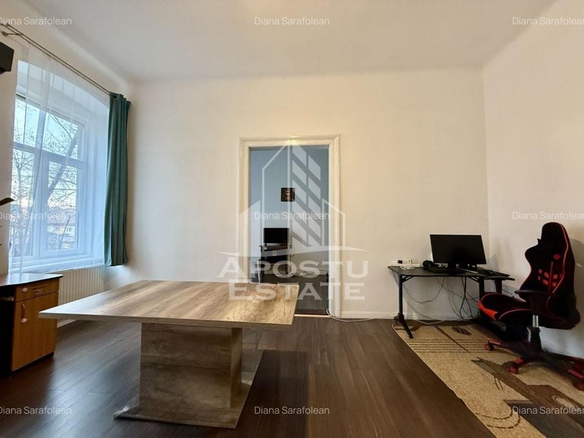 Apartament 3 camere, renovat, vedere la Bega, zona centrala - 3