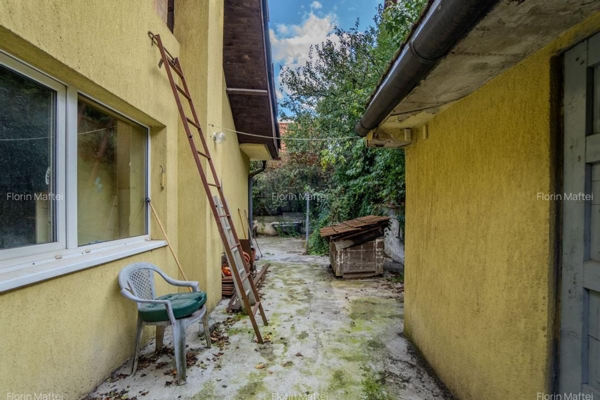 Casa individuala cu doua unitati locative. Zona Horia-Closca-Crisan - 52