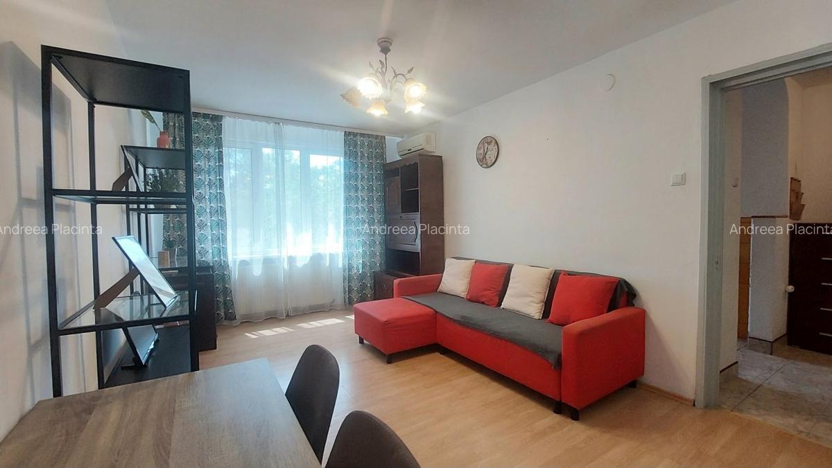 3 camere Giulesti - Etaj 2 | Bloc anvelopat | Locatie practica | Comision 0% - 2