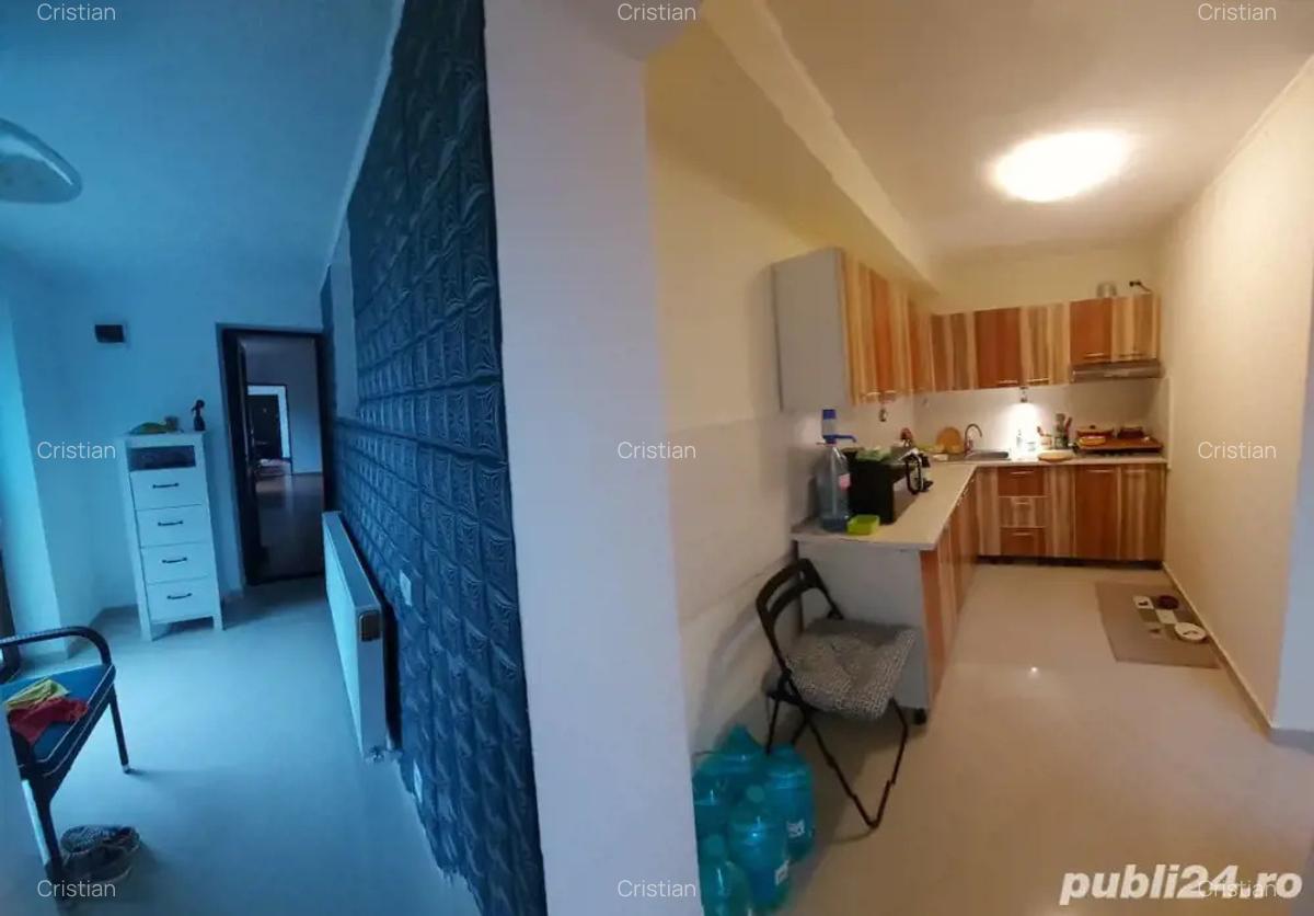 Vila ultra moderna, total utilata, cu acces direct ?i privat la rau. - 10