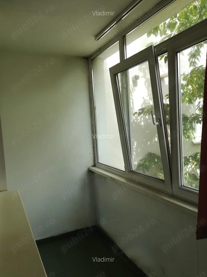 Apartament 3 camere Titan decomandat renovat metrou - 4