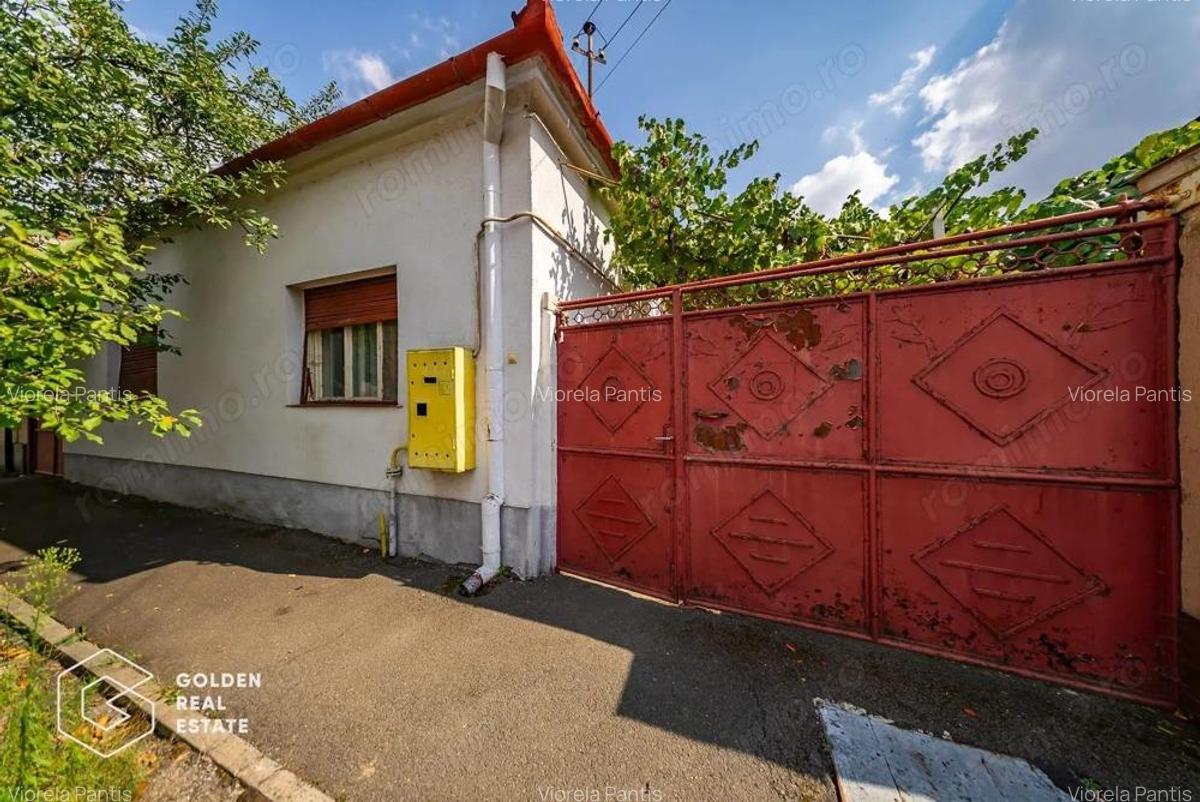 Casa cu 2 corpuri de cladire si teren 762 mp, zona excelenta (Gradiste) - 2