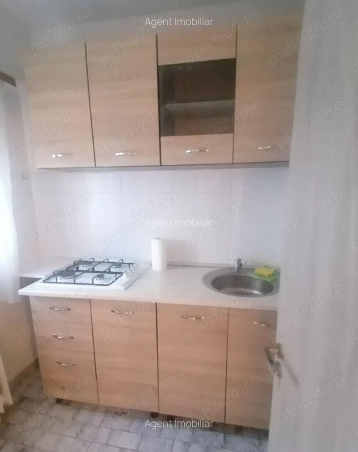 Dristor etaj 3 semidecomandat - 1