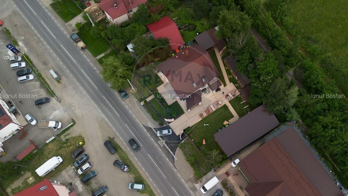 Casa spatioasa de vanzare - 21