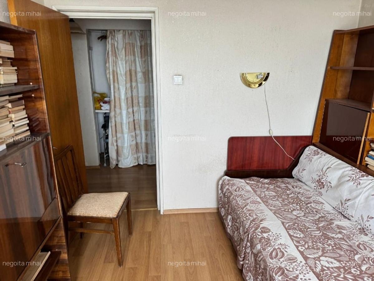 Apartament cu 3 camere semidecomandat în Obor - 10