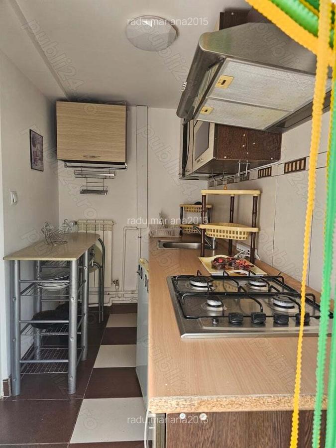 Garsoniera la curte la 10 minute de statia de metrou aparatorii partiei pentru o singura persoana ne - 4