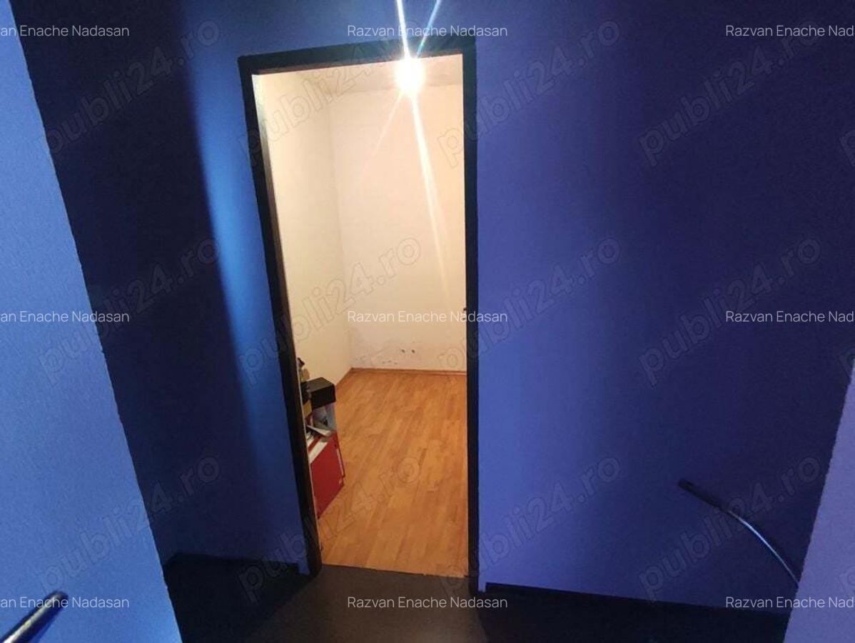 Vand sau schimb casa la curte comuna - 6