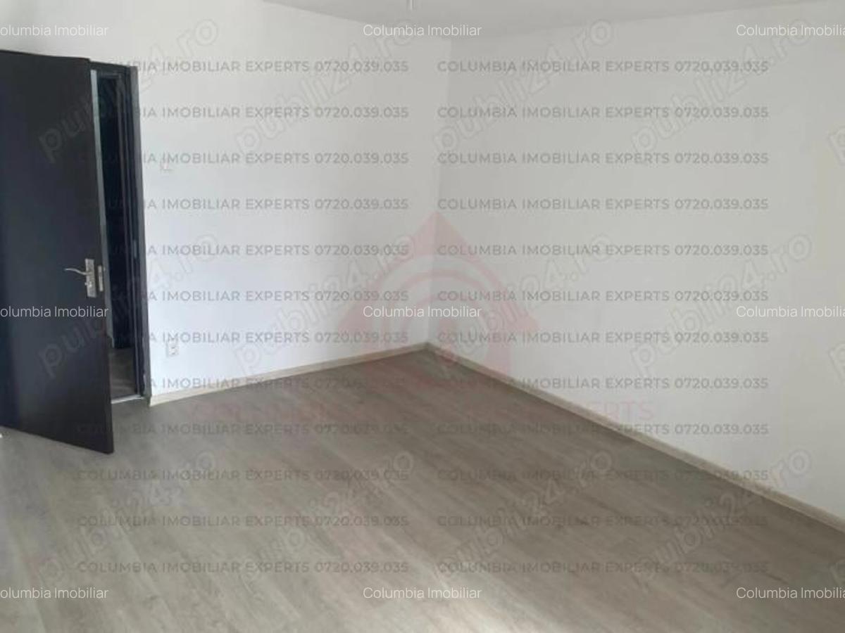 Giurgiuluin Piata Progresu  City Mall  (Sura  Mare) - 3