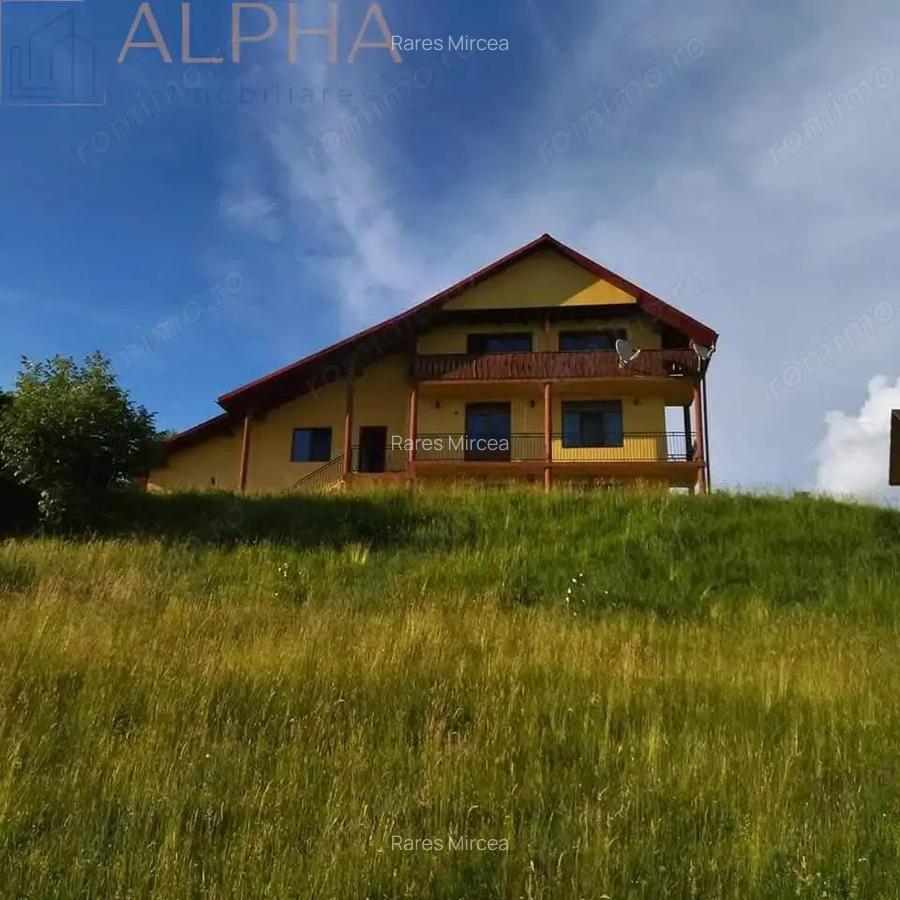 Pensiune cu Poten?ial in Stramba + 32 ari teren - 1