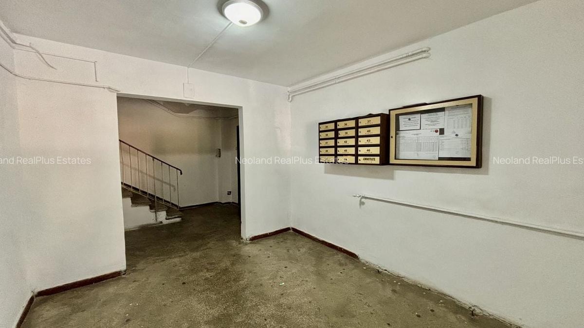 Apartament 4 camere decomandat - 7