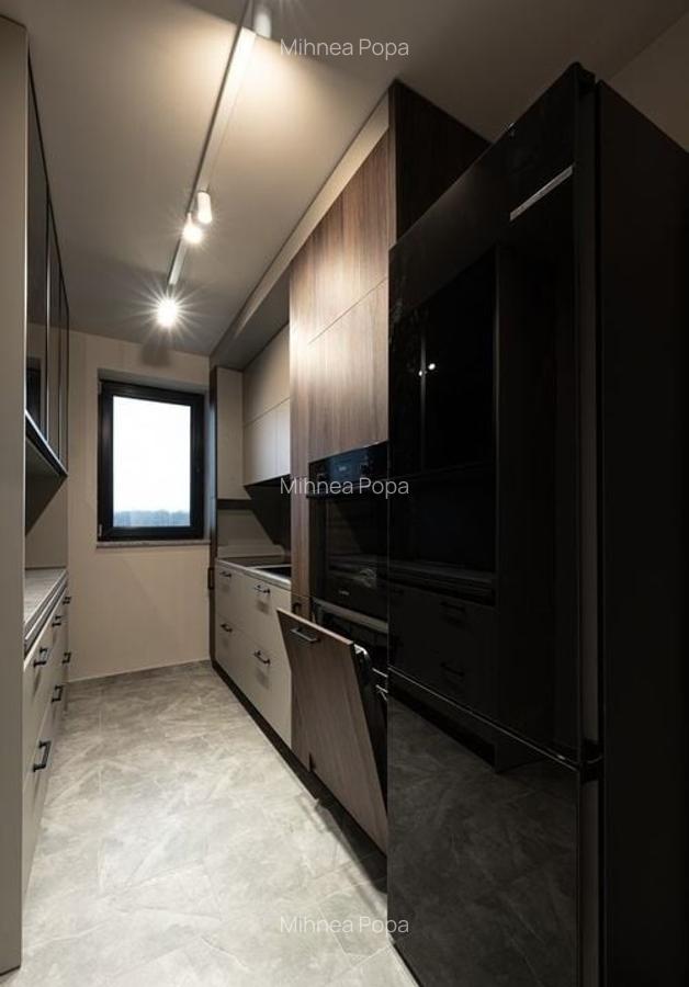 3 camere de inchiriat | BANEASA | Vedere la PADURE - 8