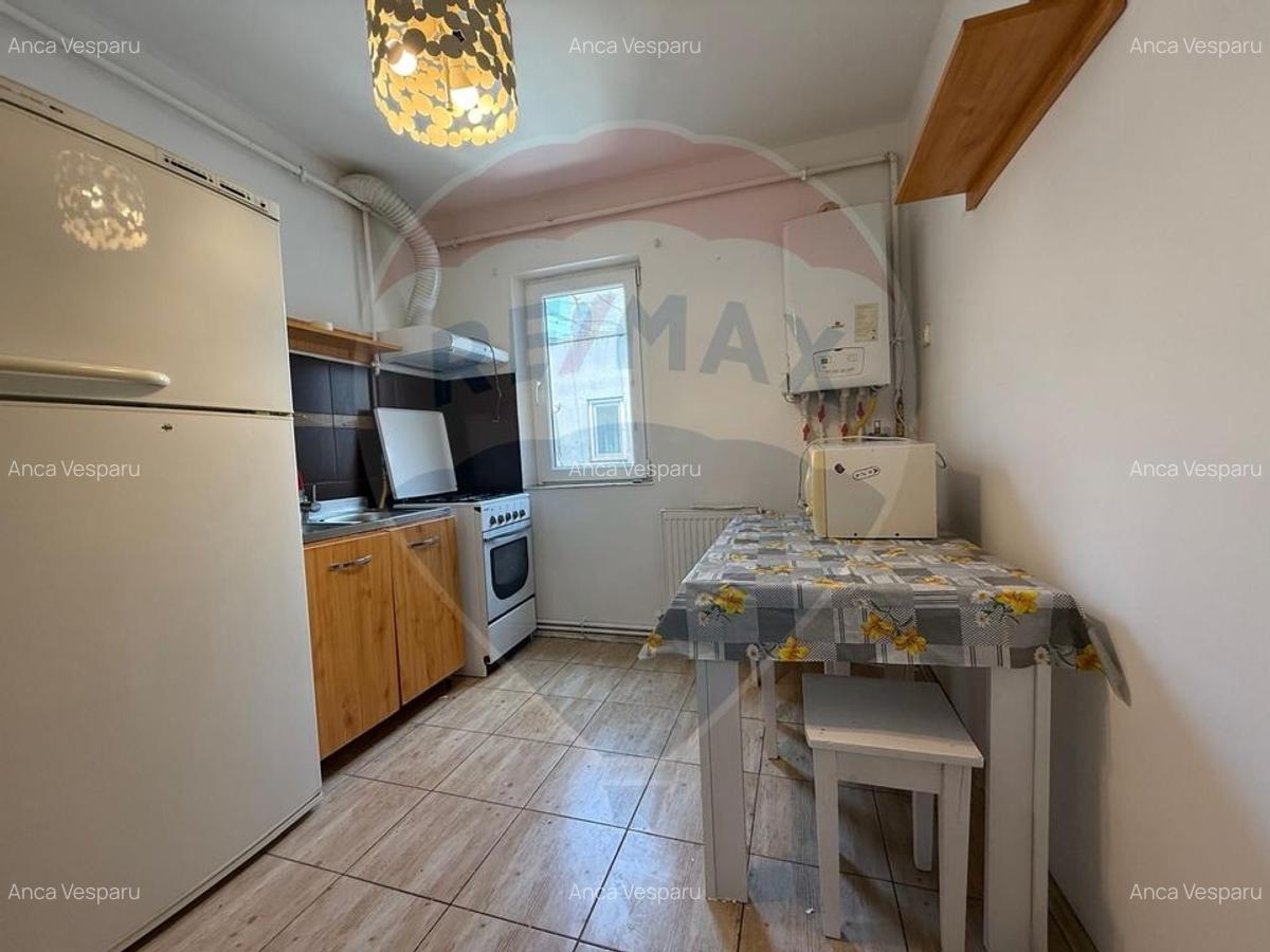 Apartament cu 3 camere de vanzare in zona Casa de Cultura Constanta - 5