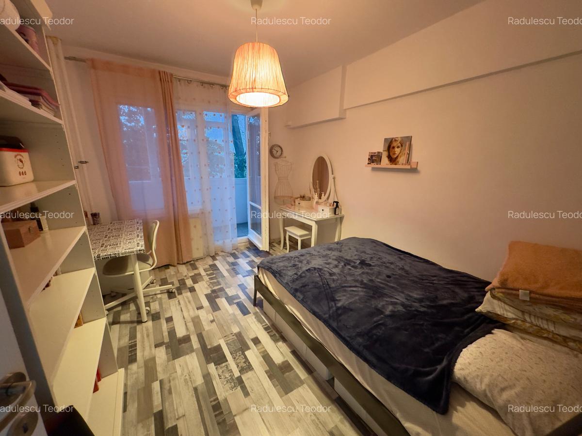 Apartament 4 camere decomandat, Vedere Mixta, Metrou Lujerului, Bloc Anvelopat - 2