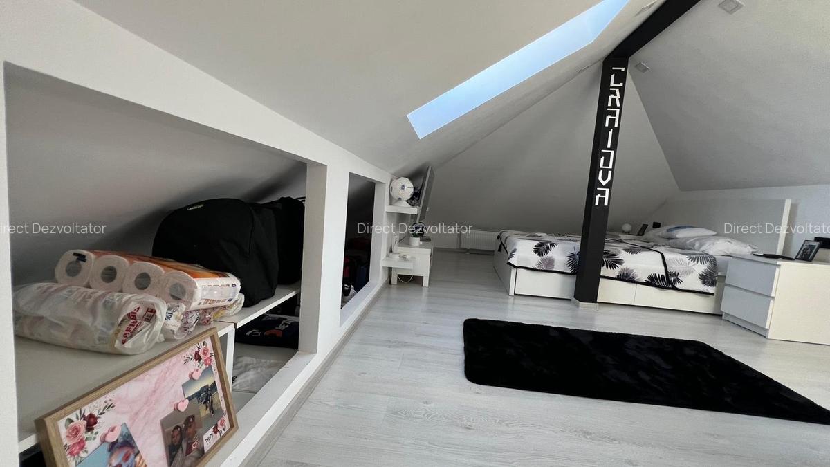 Vilă P+1+M de vânzare în complex privat – 5 camere, 2 parcări, curte proprie - 18