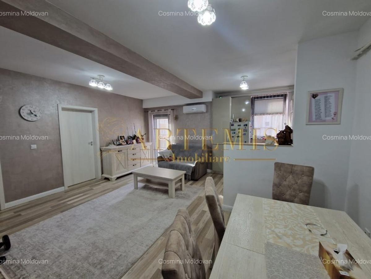Apartament de 3 camere, decomandat, 76 mp., zona Calea Moldovei - 1