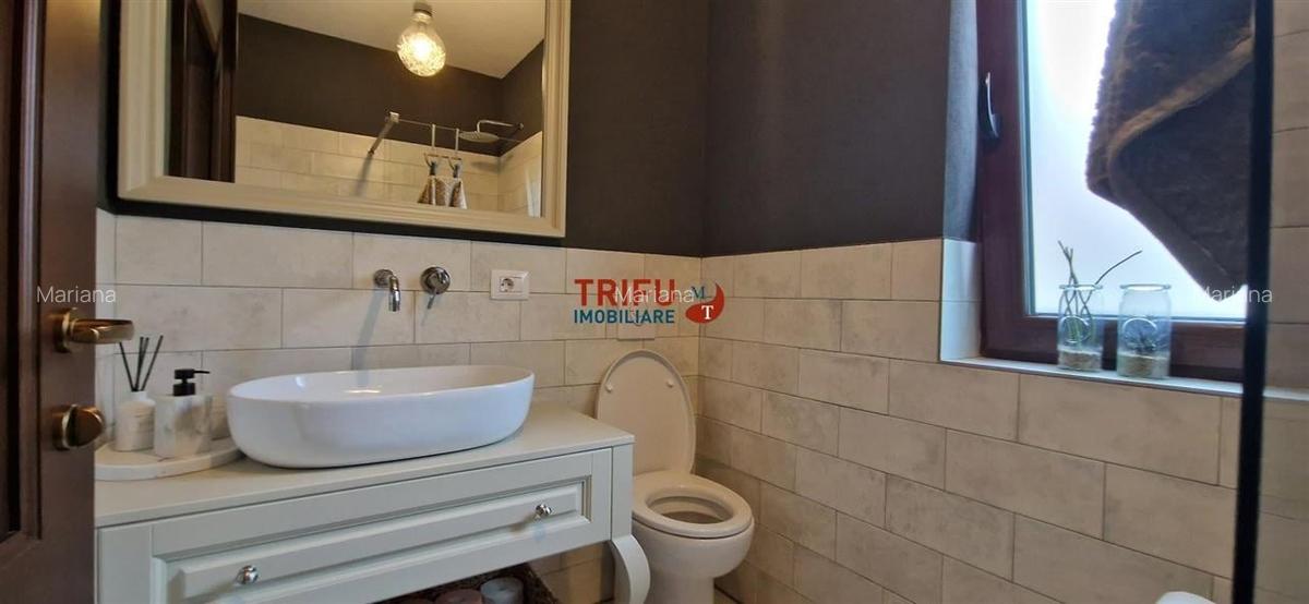 Casa in  Micesti de vanzare cu finisaje deosebite - 11