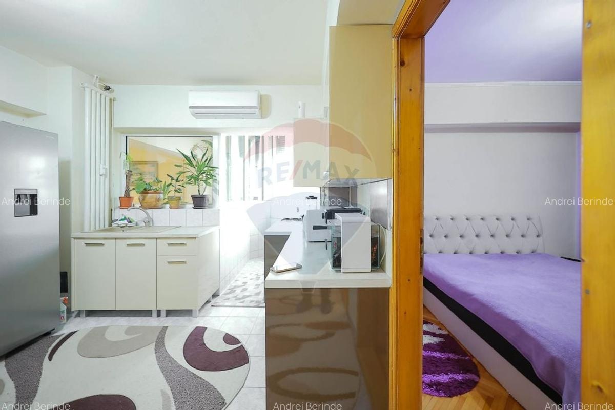 Apartament cu 3 camere de vanzare, Bd. Dacia - 18