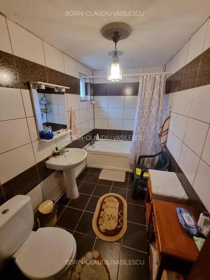 Viile noi-casa la sol cu garaj - 16