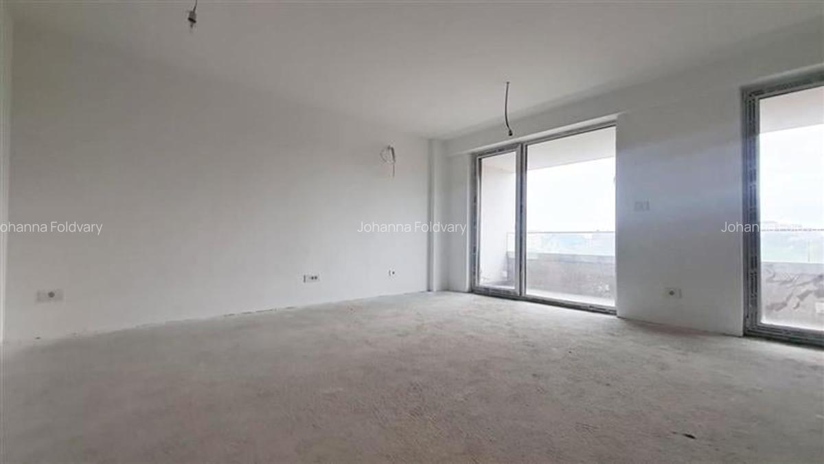 Apartament cu 3 camere decomandat în Aradului - 6