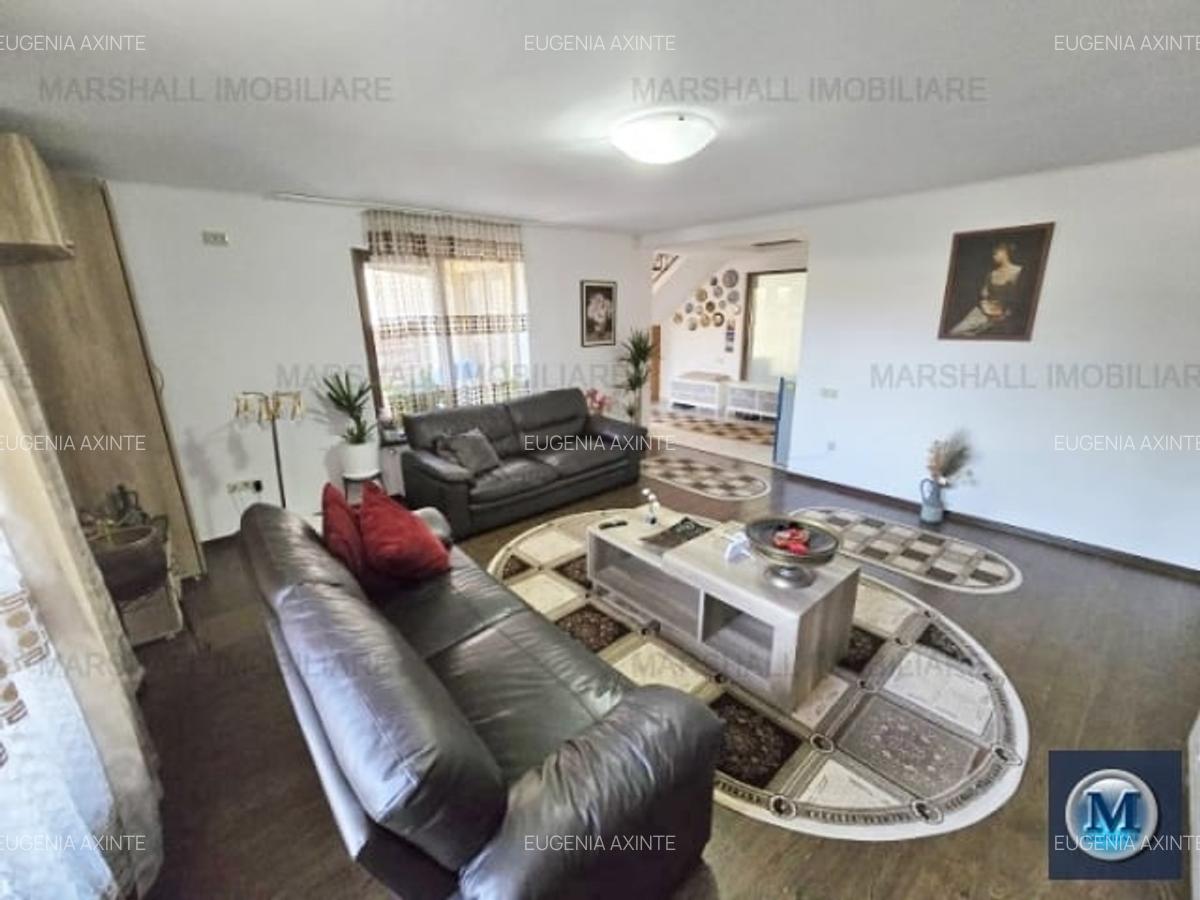 Casă cu 6 camere în P-ța Mihai Viteazu - 1