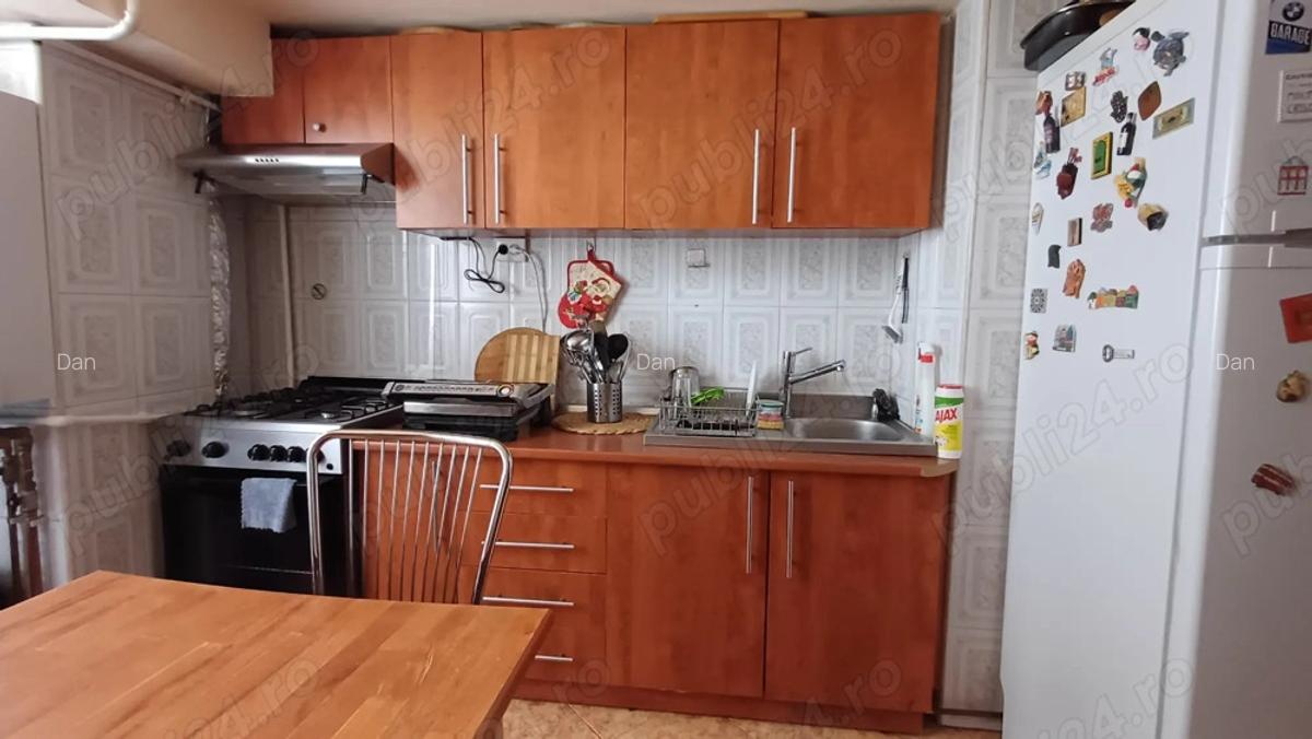 Ap 3 camere, Calea Bucuresti intersectie cu Horia, et 4din 10, centrala termica, tripane, 80mp - 3