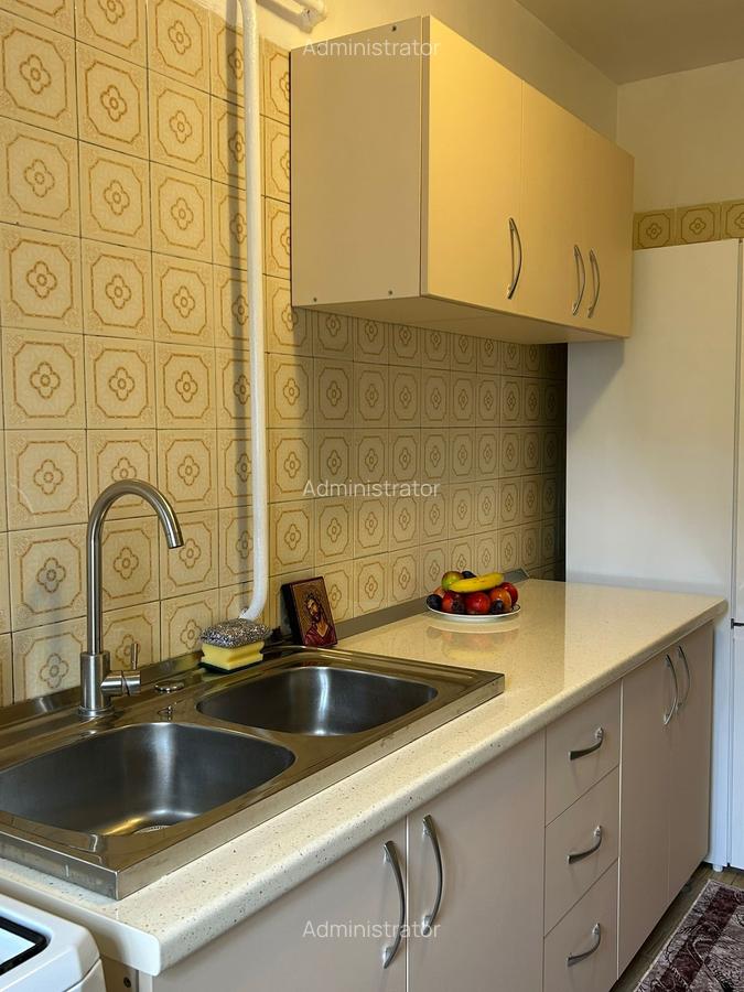 Inchiriere 2 cam Cotroceni Eroilor, Facultatea de Drept,Facultatea de Medicina - 10