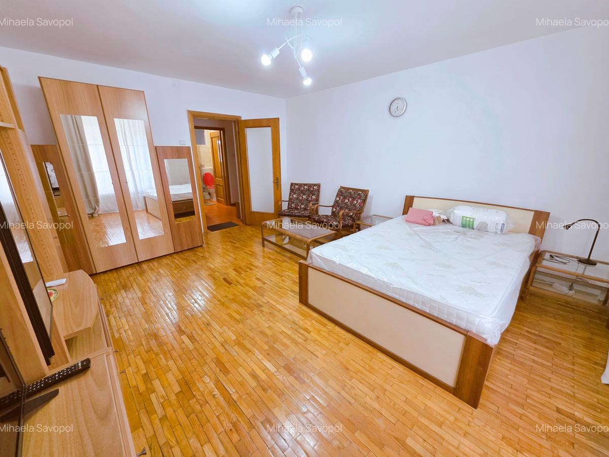 Garsoniera inchiriere Stirbei Voda bloc 1993 etajul 3/7 - 6
