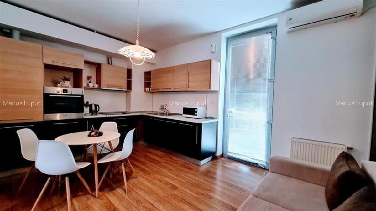 Proprietar, 2 camere bloc nou, parcare privata, zona Complex - 2