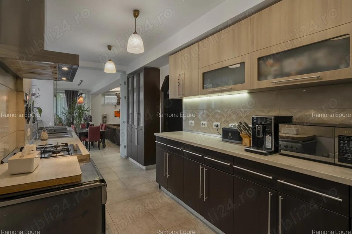 Vila 2 etaje - 7 camere Nicolae Grigorescu - Salajan, an 2011, mobilata si utilata - 9