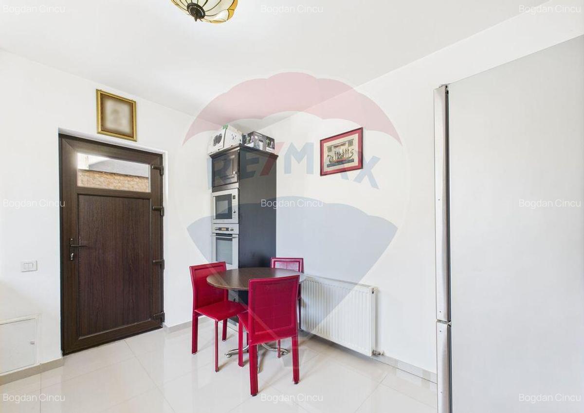 Duplex cu 4 camere de vanzare in zona Colentina - 13