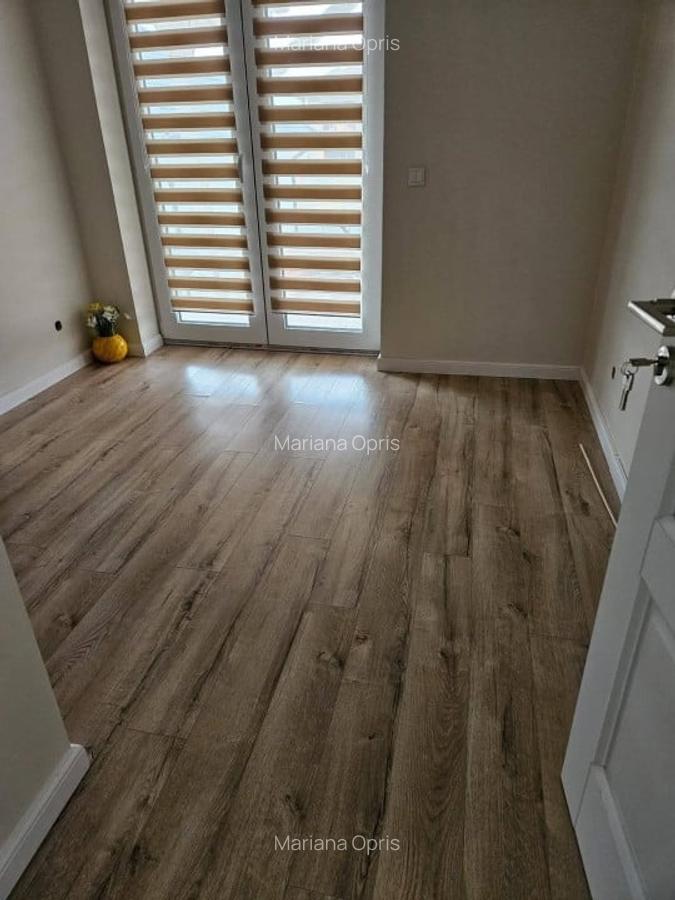 Proprietate 5 camere cu teren de 700mp spre vanzare in Cisnadie - 7