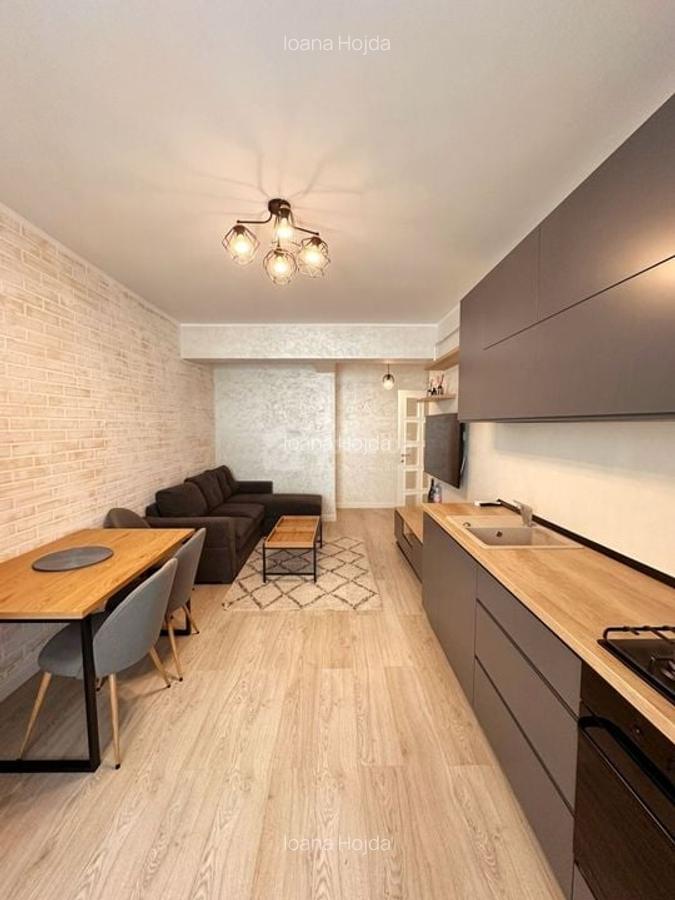 Royal Town, 3 camere ready to move, amenajat integral, terasa ampla - 3