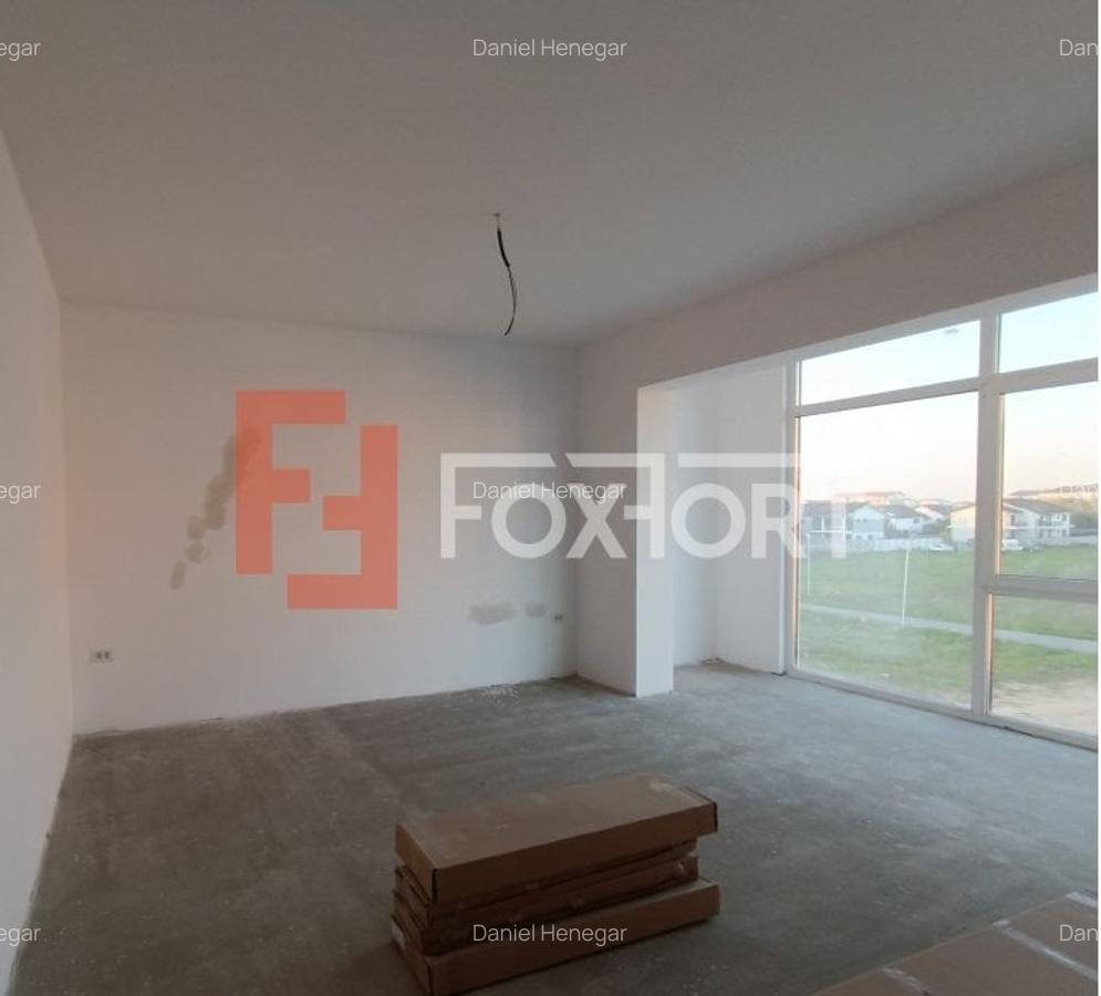 Apartament cu 2 camere decomandat în Giroc - 3