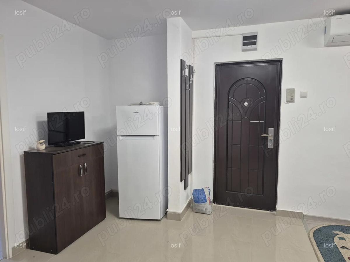 Inchiriez apartament 3 camere - 6 Inchiriez apartament 3 camere - 6