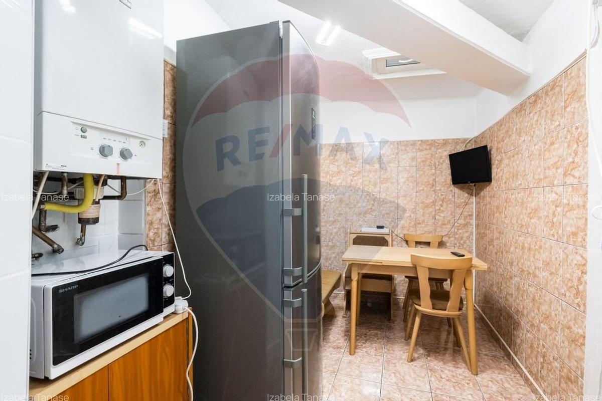 Apartament cu 3 camere semidecomandat, mobilat în Universitate - 4