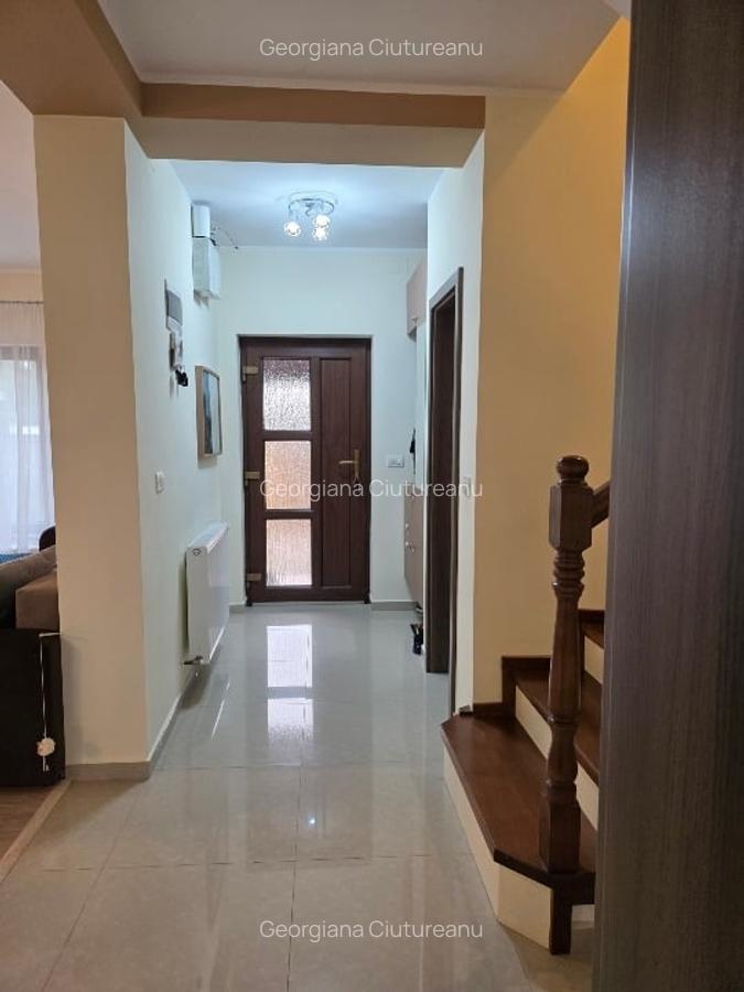 Proprietar vand casa individuala cu 4 camere si teren de 820 mp - Dumbravita - 5